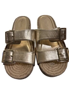 On 34th Gold Slide espadrilles Sandals with Buckle Straps Sz 7